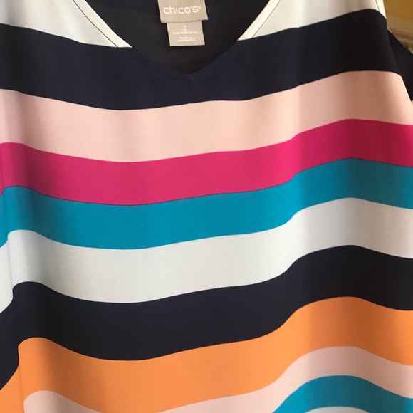 Beautiful striped Chico’s 2-piece shell and blouse set. - Picture 8 of 10